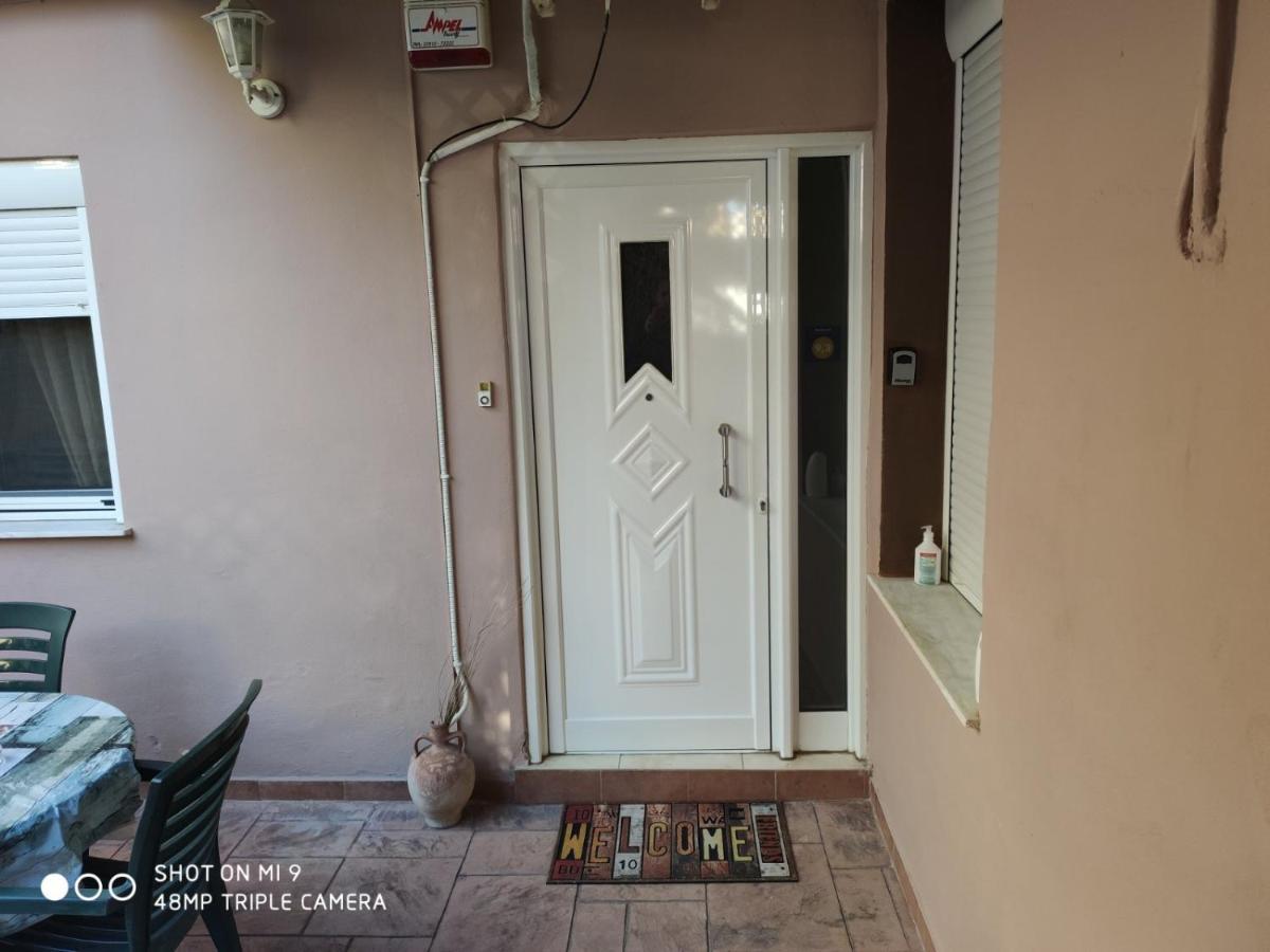 Апартаменти Airport'S Close, Cozy Flat For 6 Persons Markopoulo Mesogaias Екстер'єр фото