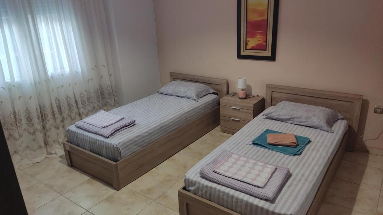 Апартаменти Airport'S Close, Cozy Flat For 6 Persons Markopoulo Mesogaias Екстер'єр фото