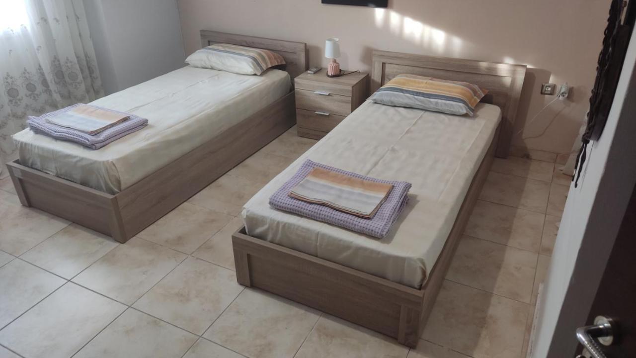Апартаменти Airport'S Close, Cozy Flat For 6 Persons Markopoulo Mesogaias Екстер'єр фото